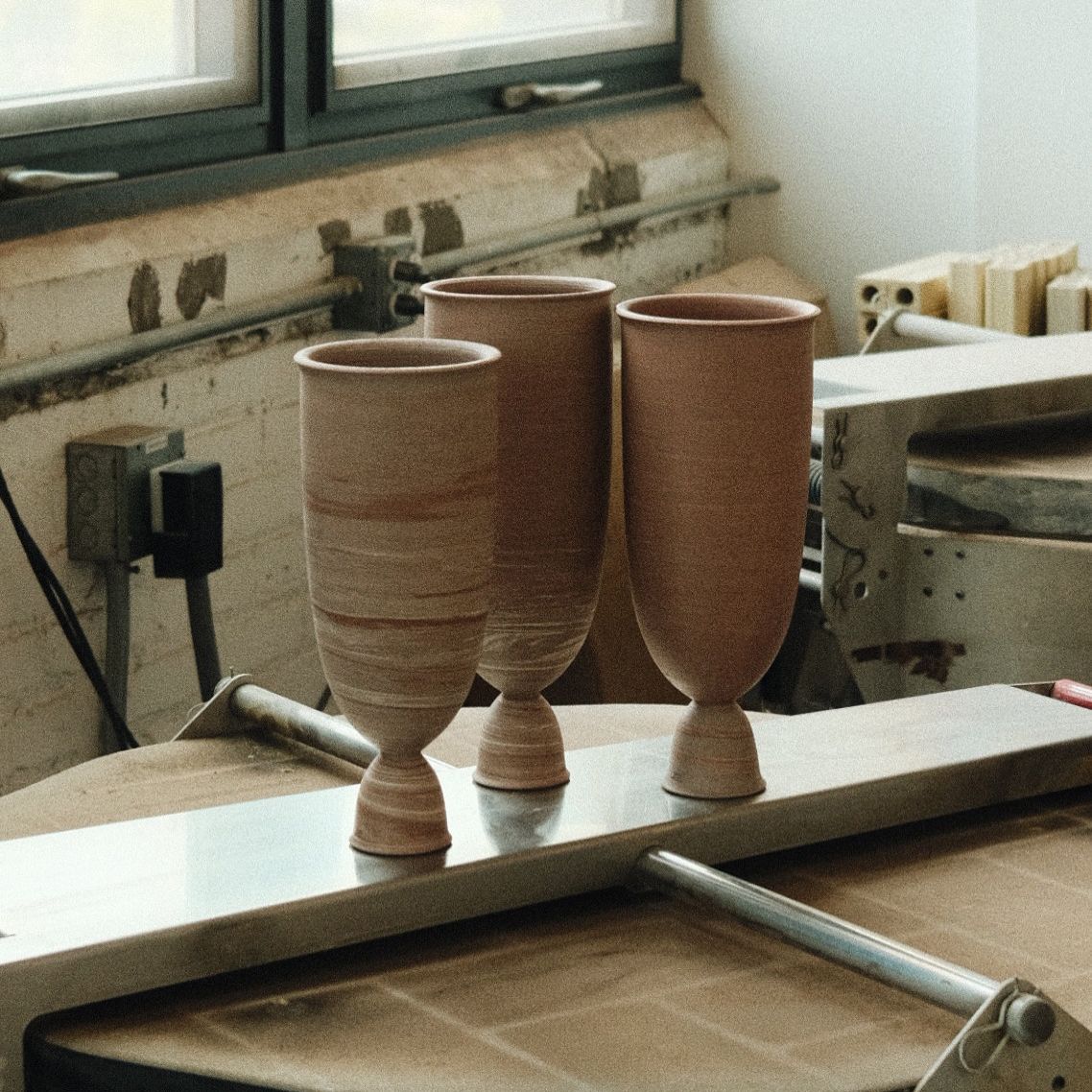 Handmade Marbled Ceramic Footed Vase by Bombabird