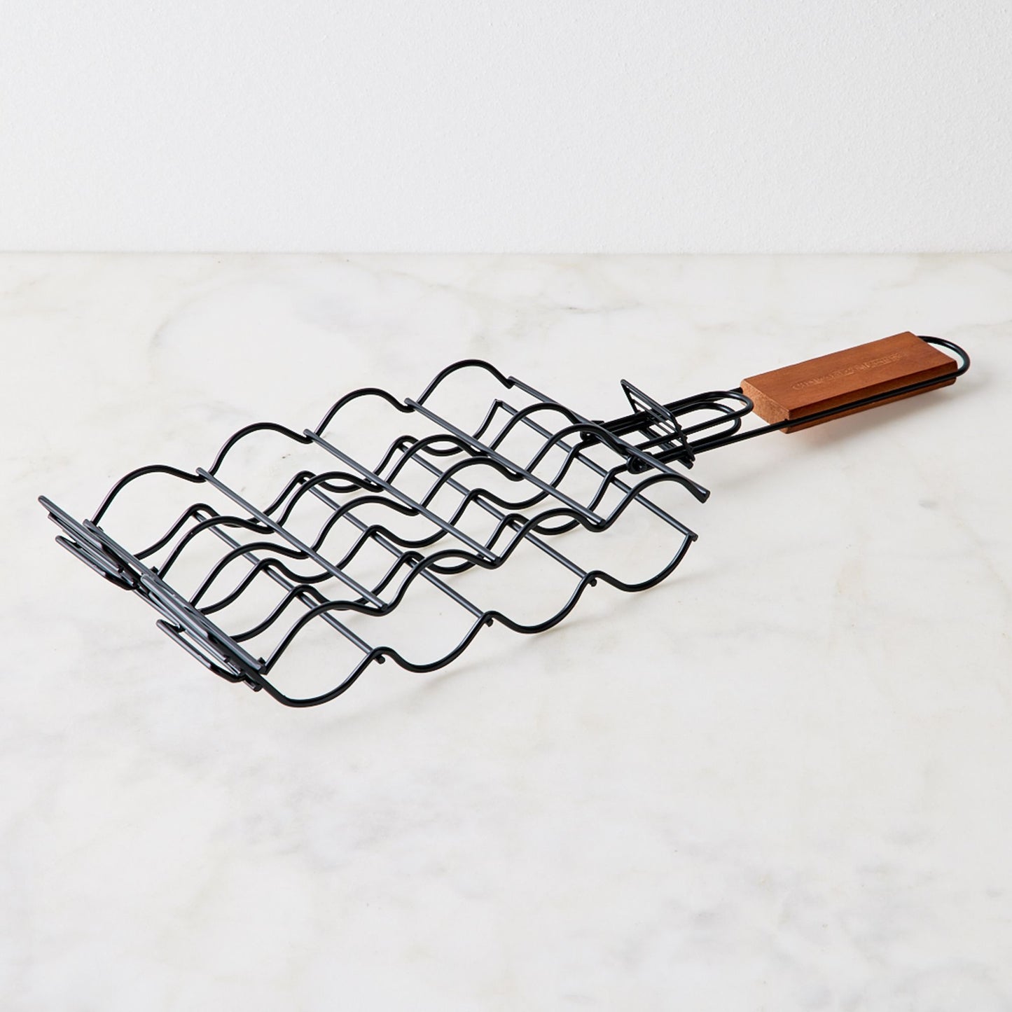 Nonstick Corn Grilling Basket With Folding Handle