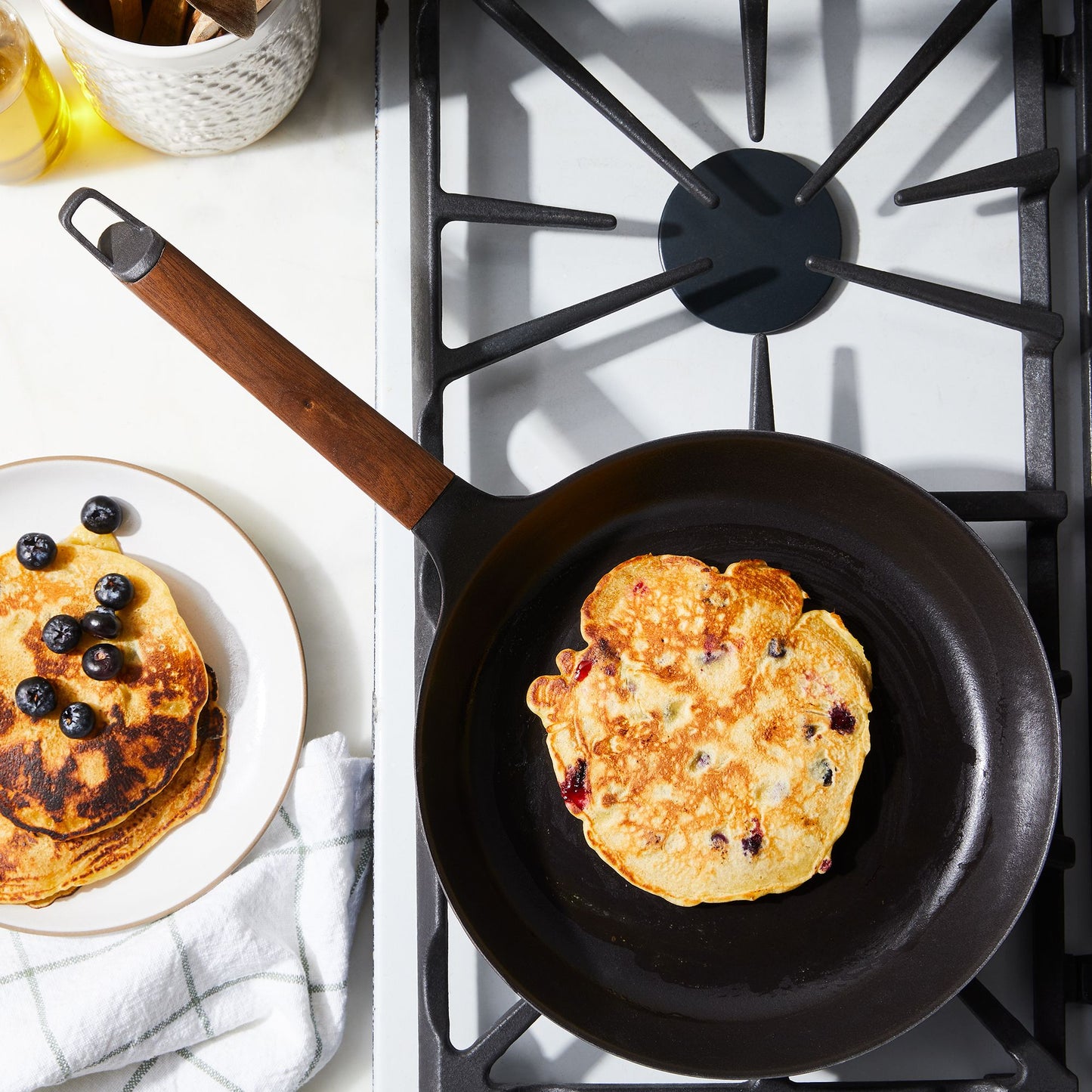 Vermicular Lightweight Japanese Cast-Iron Frying Pan