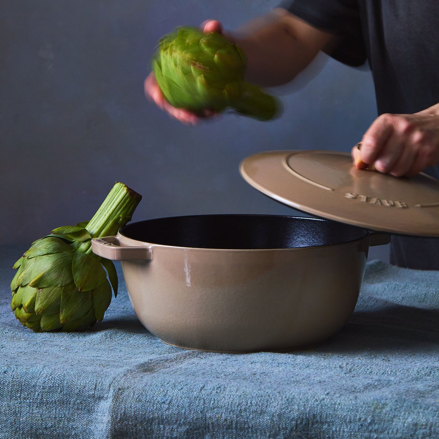Staub Essential French Oven, 5QT