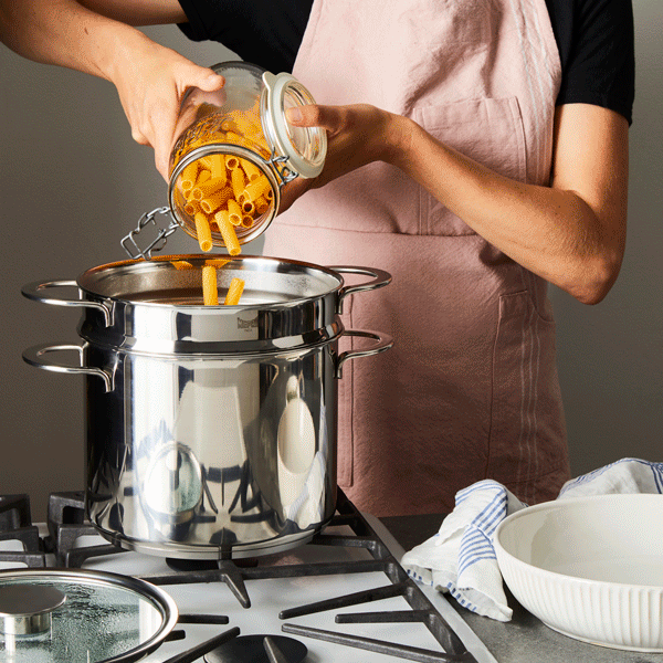 Italian Pasta Pot with Bonus Serving Utensils, 7QT