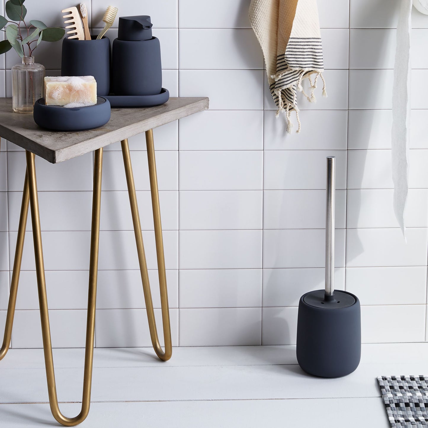 Sono Bathroom Accessories