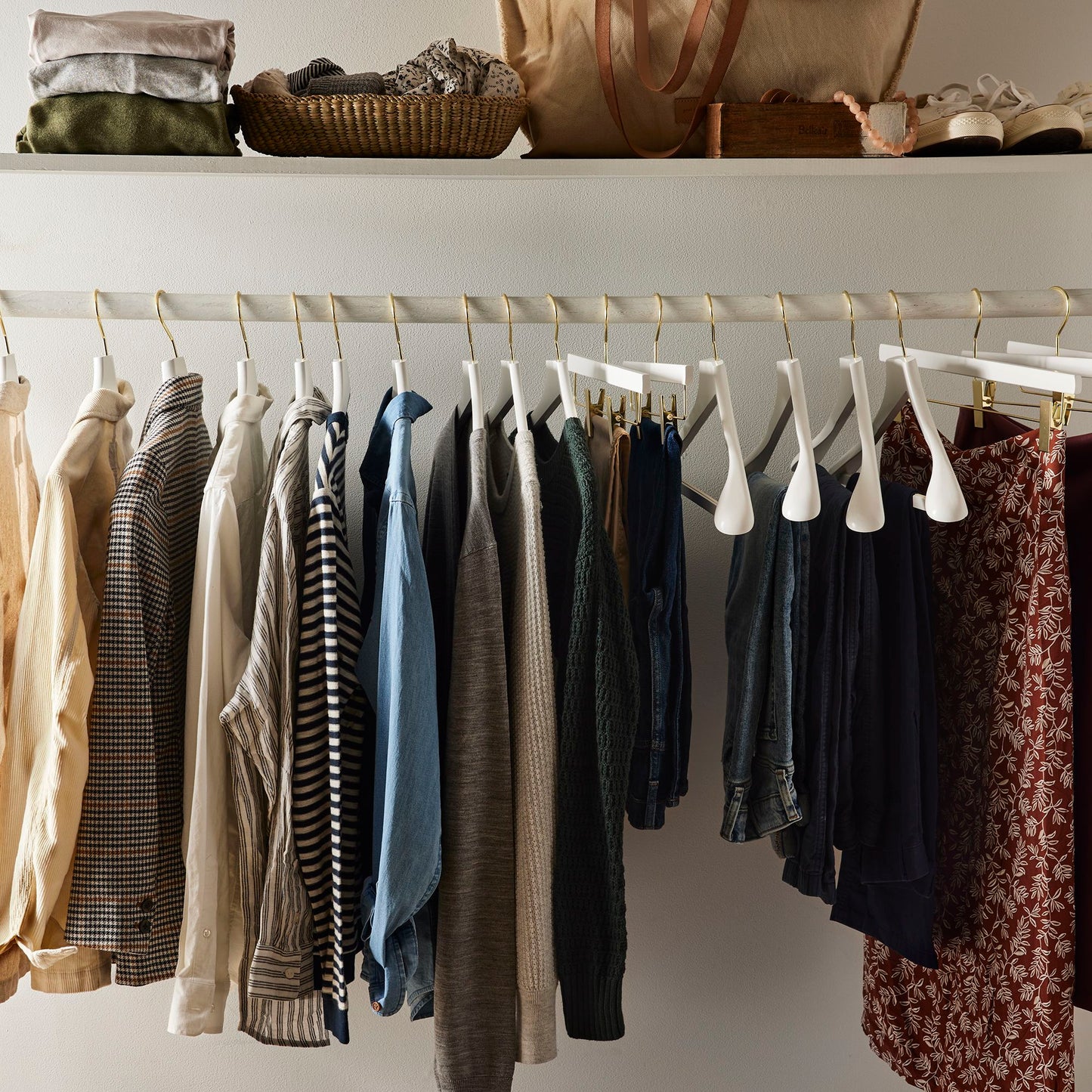 MAWA Handcrafted Beechwood Hangers