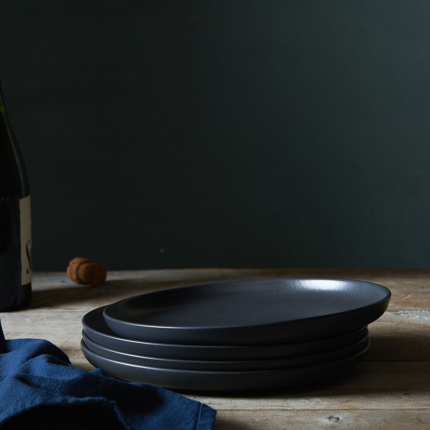 Modern Classic Ceramic Dinnerware