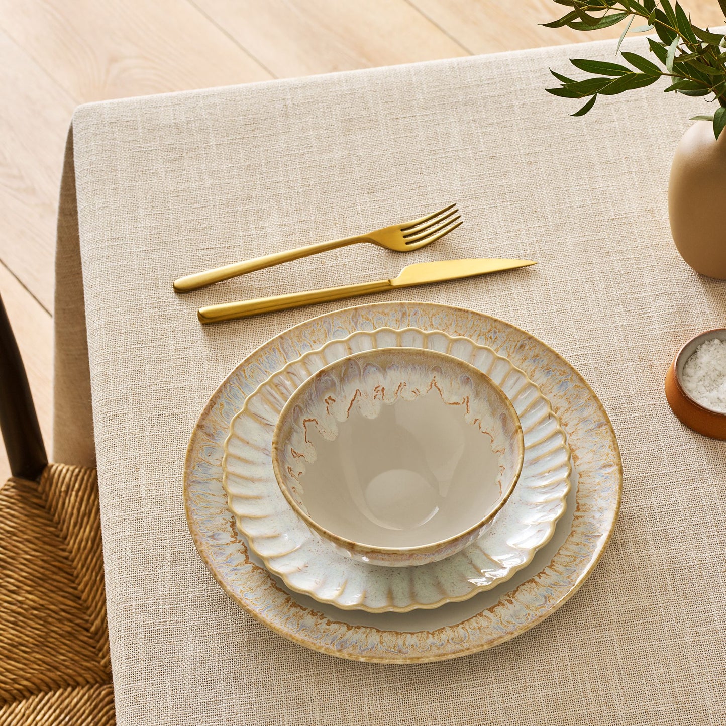 Mediterranean Reactive Glaze Dinnerware