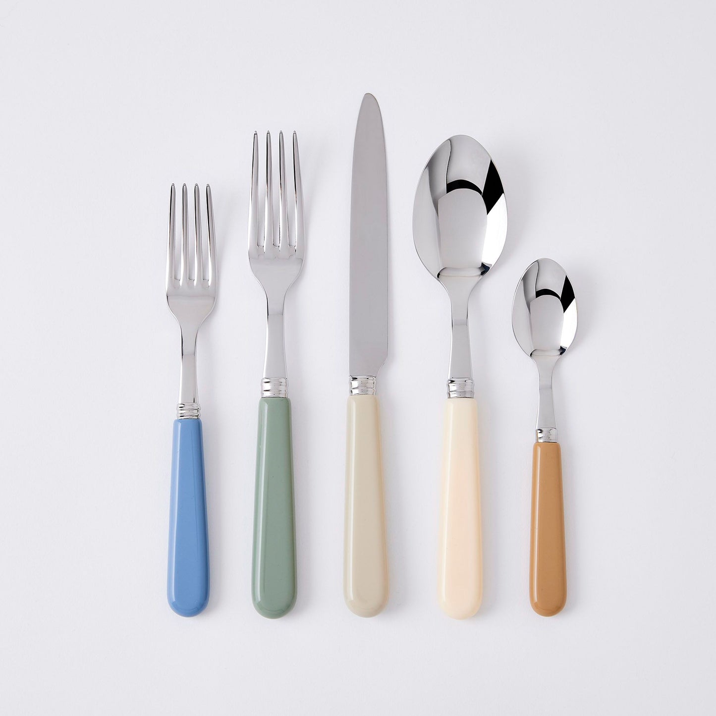 Sabre Khaki Handle Flatware
