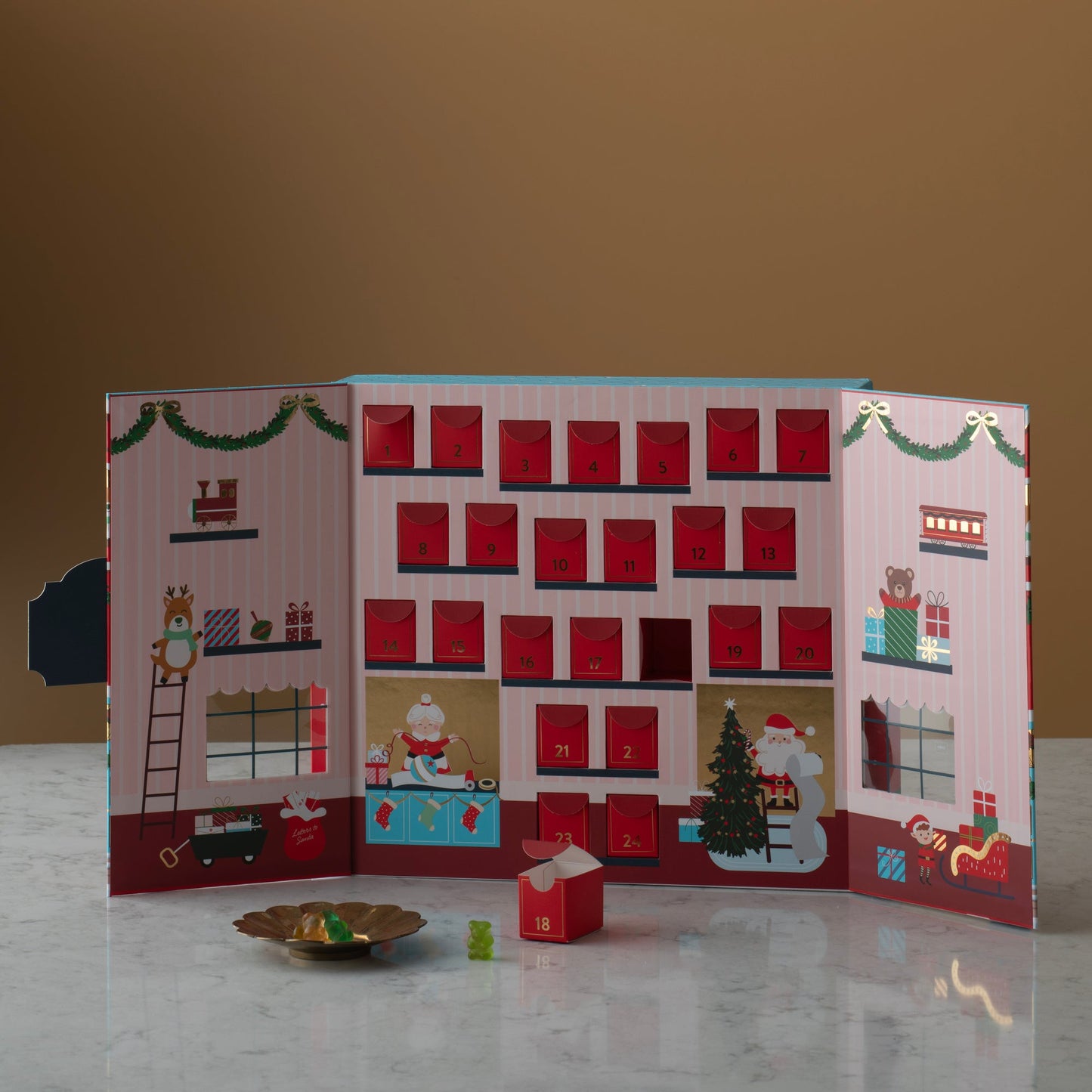 Sugarfina North Pole Toy Shoppe 24pc Tasting Collection