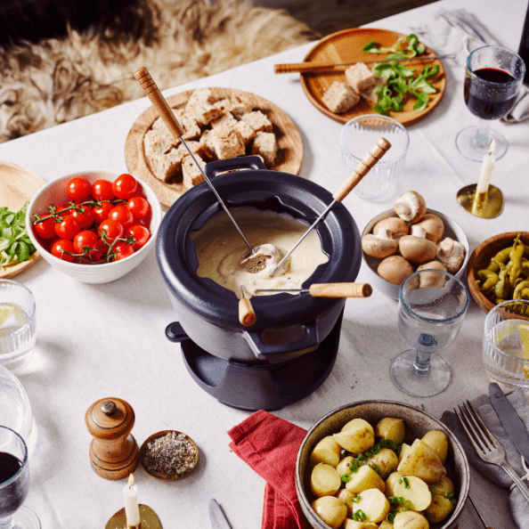 Alva Nori Enameled Cast-Iron 8-Piece Fondue Set, 2QT