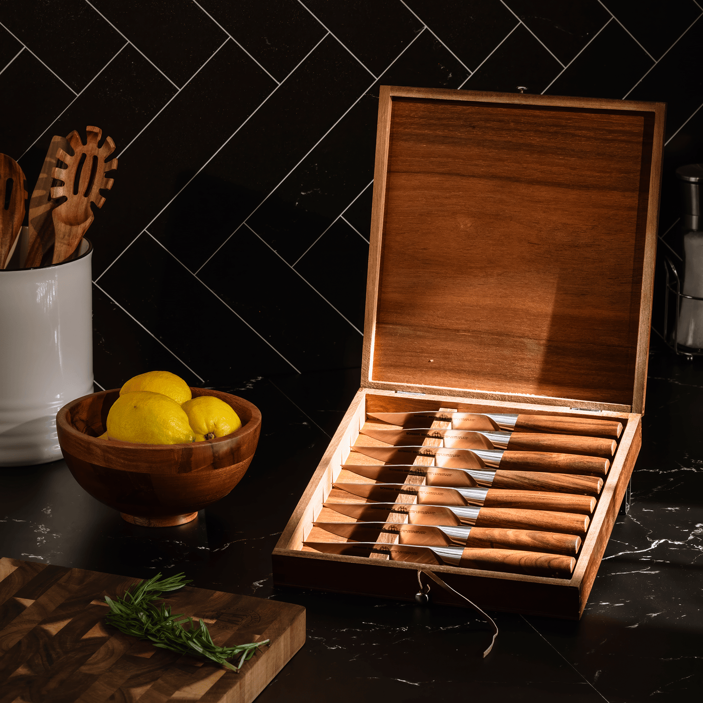 Schmidt Bros. Delta 8-Piece Steak Knife Set