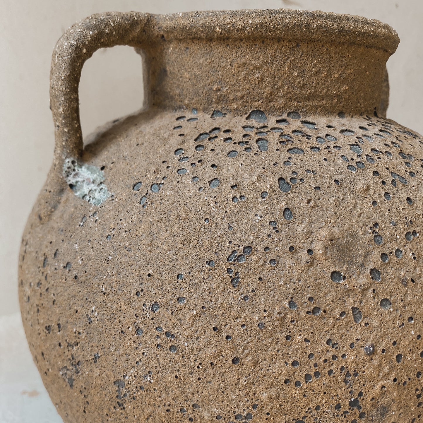 Maison Luna Sarin 9" x 10" Vessel