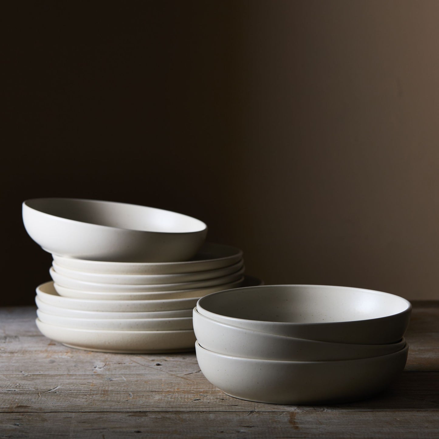 Modern Classic Ceramic Dinnerware