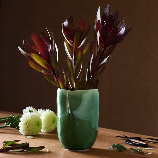 Handmade Porcelain Dart Vase by Studio Joo