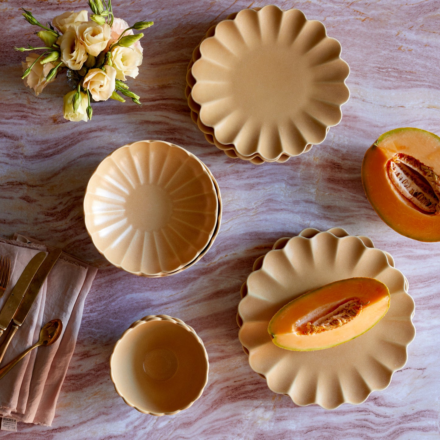 Dhalia Stoneware Dinner Plates, Set of 4 - Camel