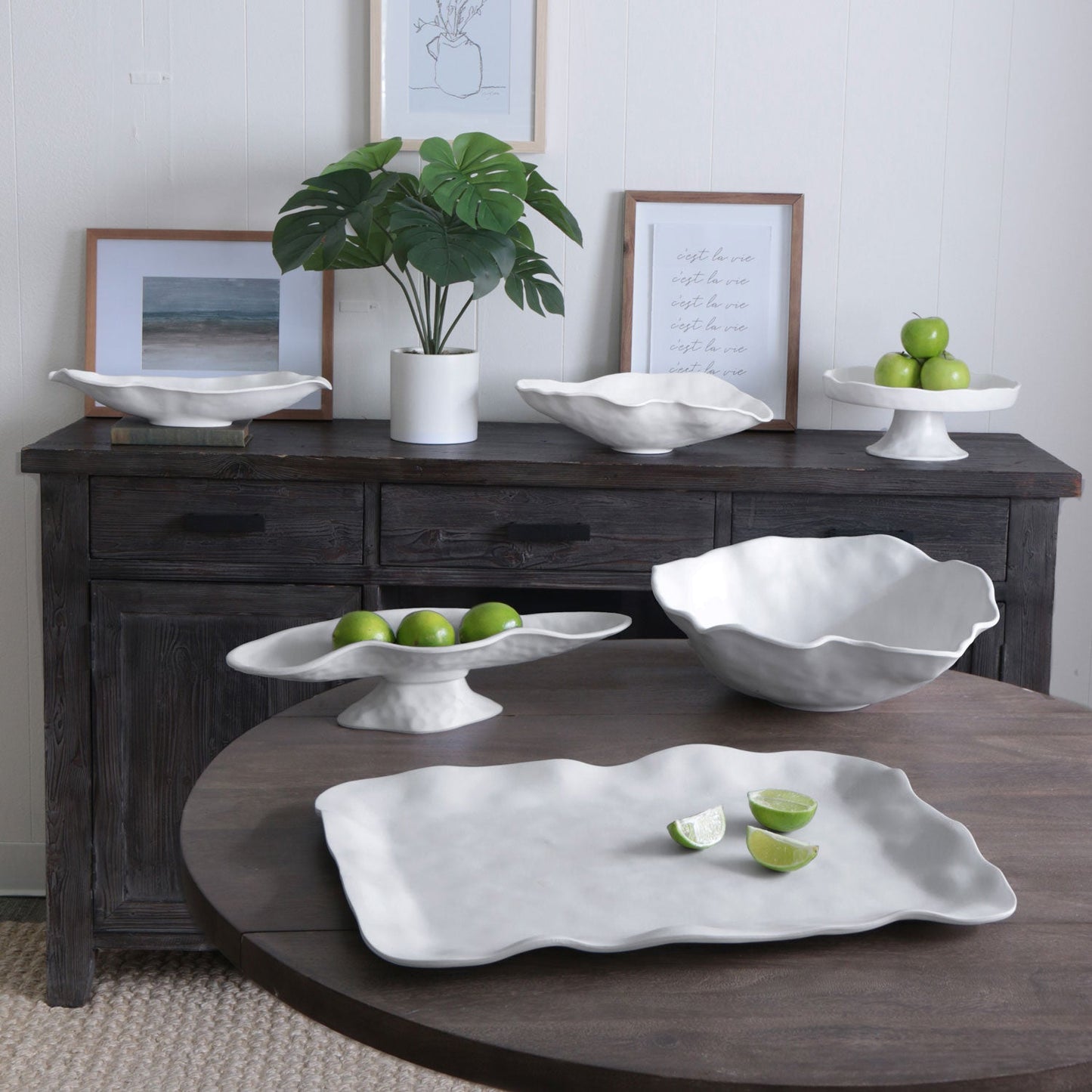 Vida Nube Round Pedestal Melamine Cake Stand