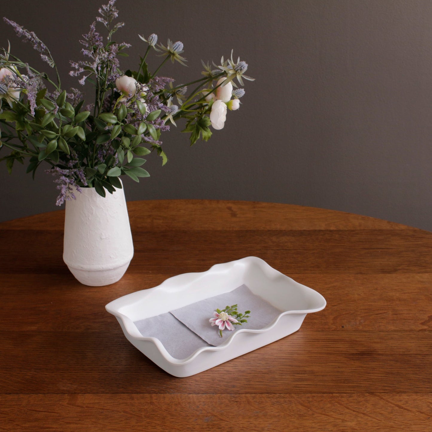 Vida Nube Melamine Guest Towel Holder