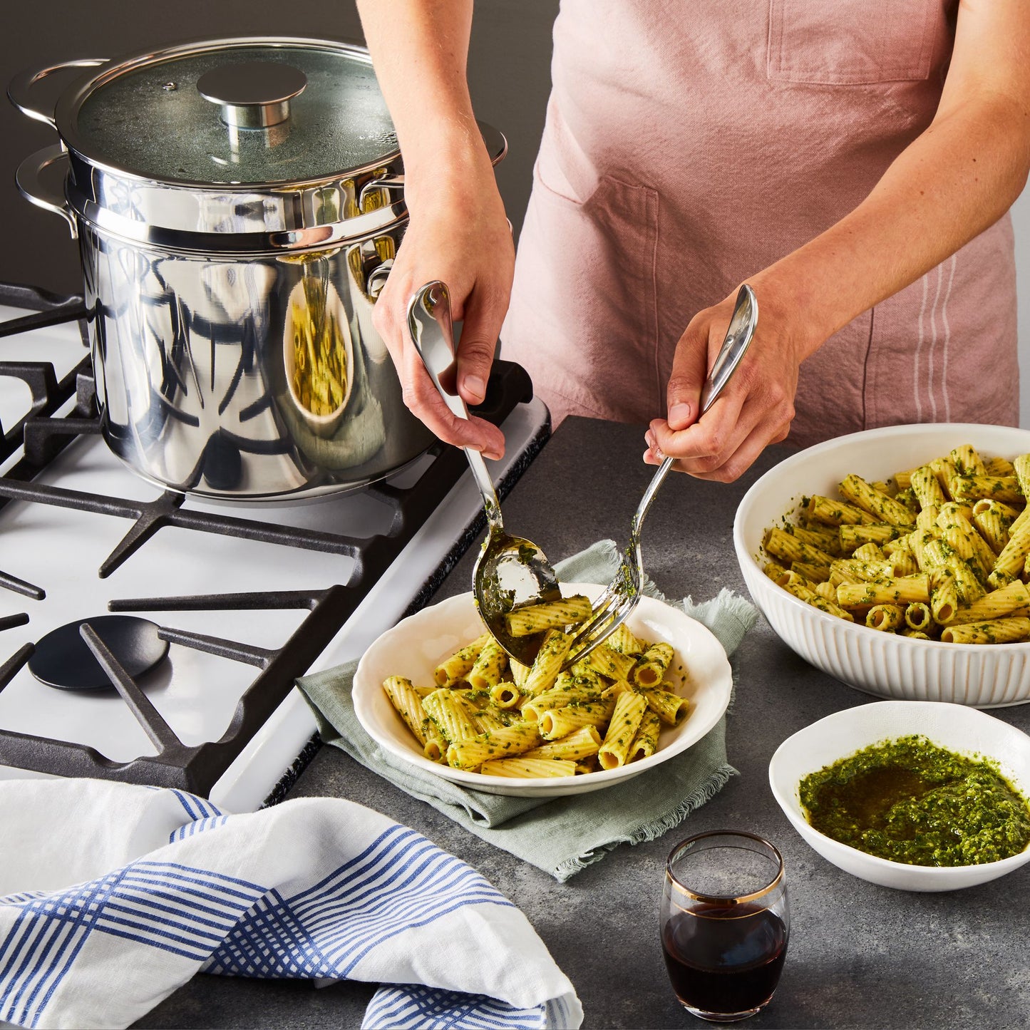 Italian Pasta Pot with Bonus Serving Utensils, 7QT