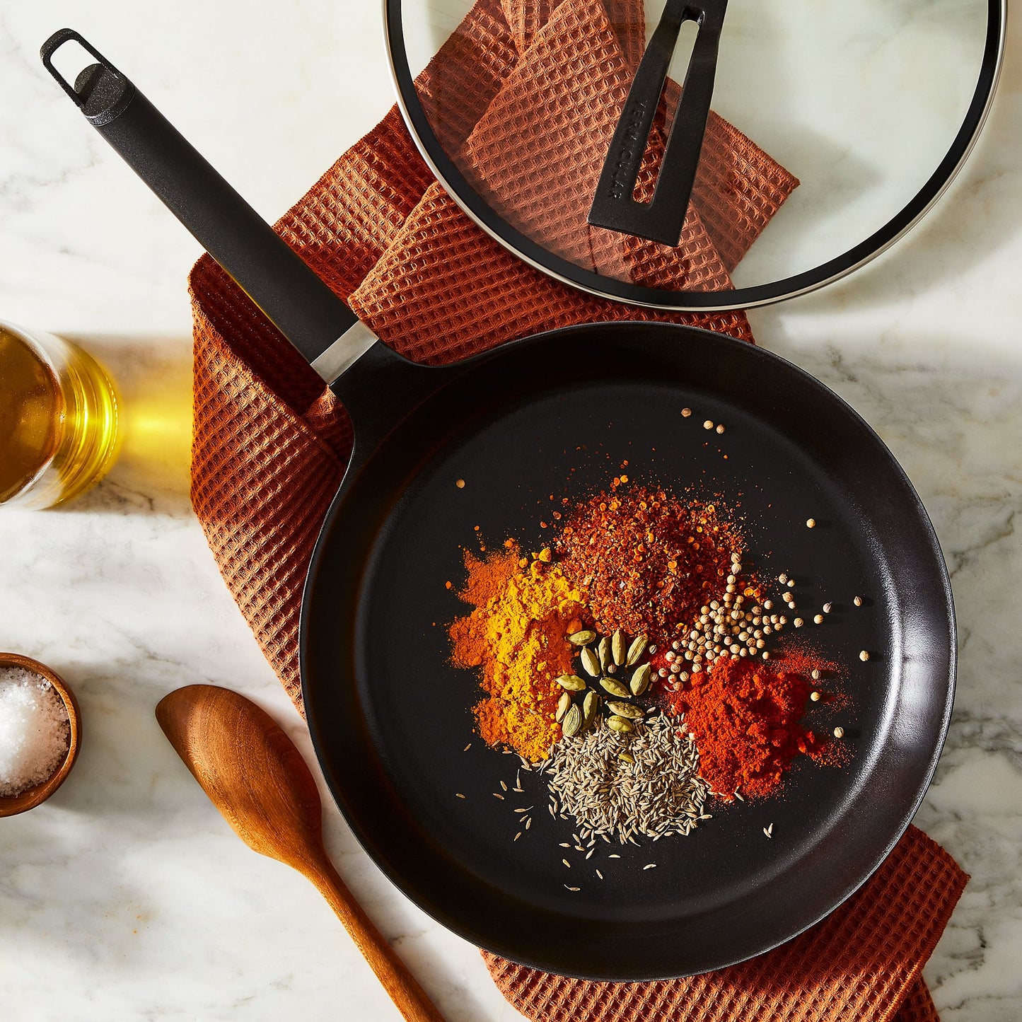 Vermicular Lightweight Japanese Oven-Safe Cast-Iron Frying Pan