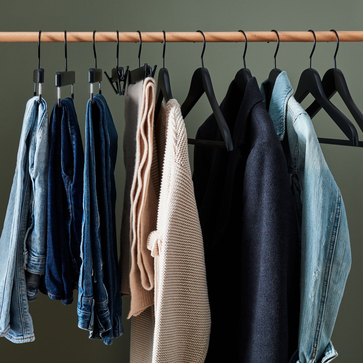 MAWA Handcrafted Beechwood Hangers