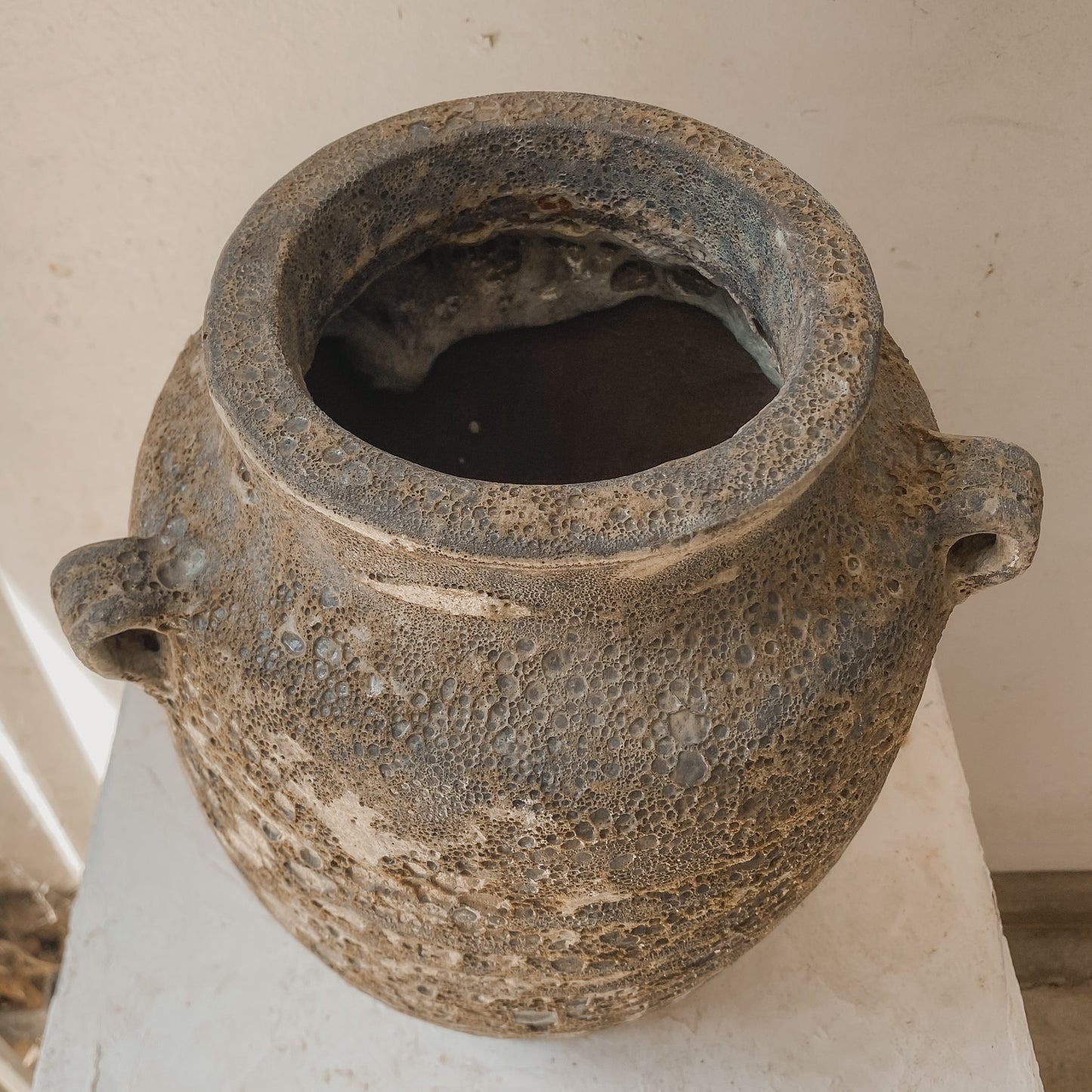 Maison Luna Kuma 13" x 10" Vessel