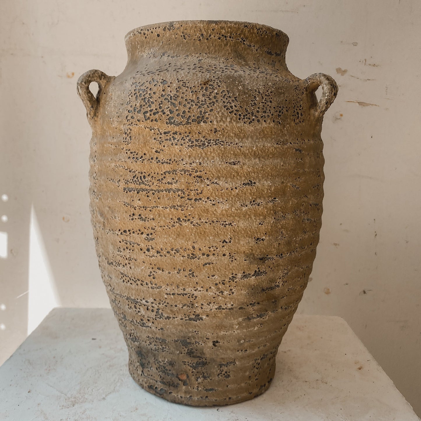 Maison Luna Kuma 13" x 10" Vessel