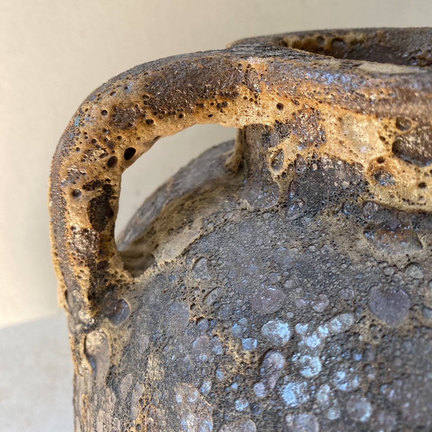 Maison Luna Sarin 9" x 10" Vessel