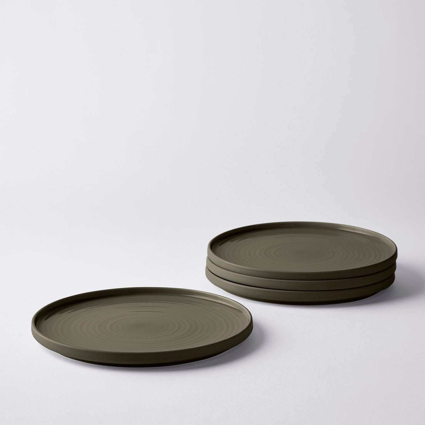 Essential Stoneware Dinnerware