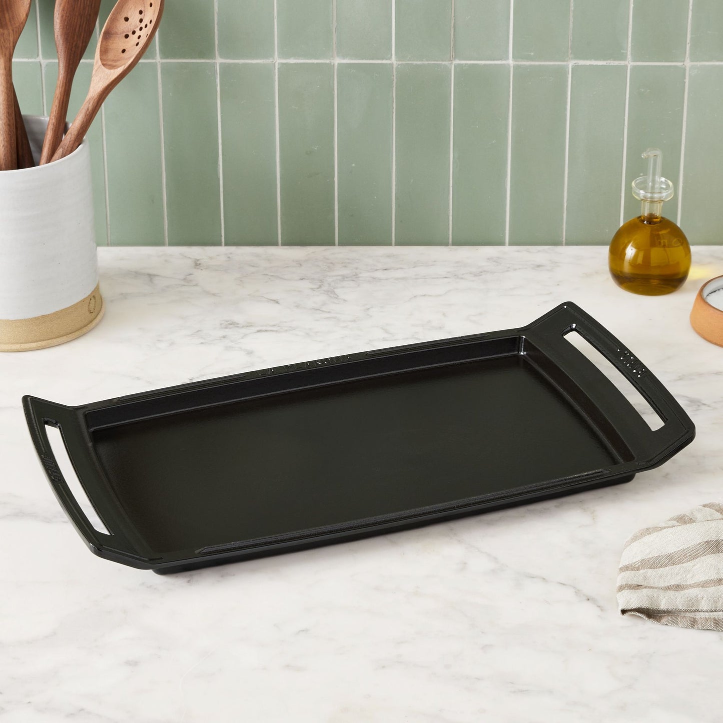 Staub Enameled Cast-Iron Double-Burner Griddle & Plancha