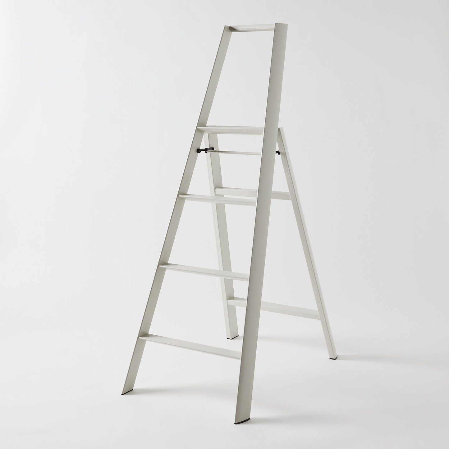 Hasegawa Lucano Lightweight Japanese Step Ladder