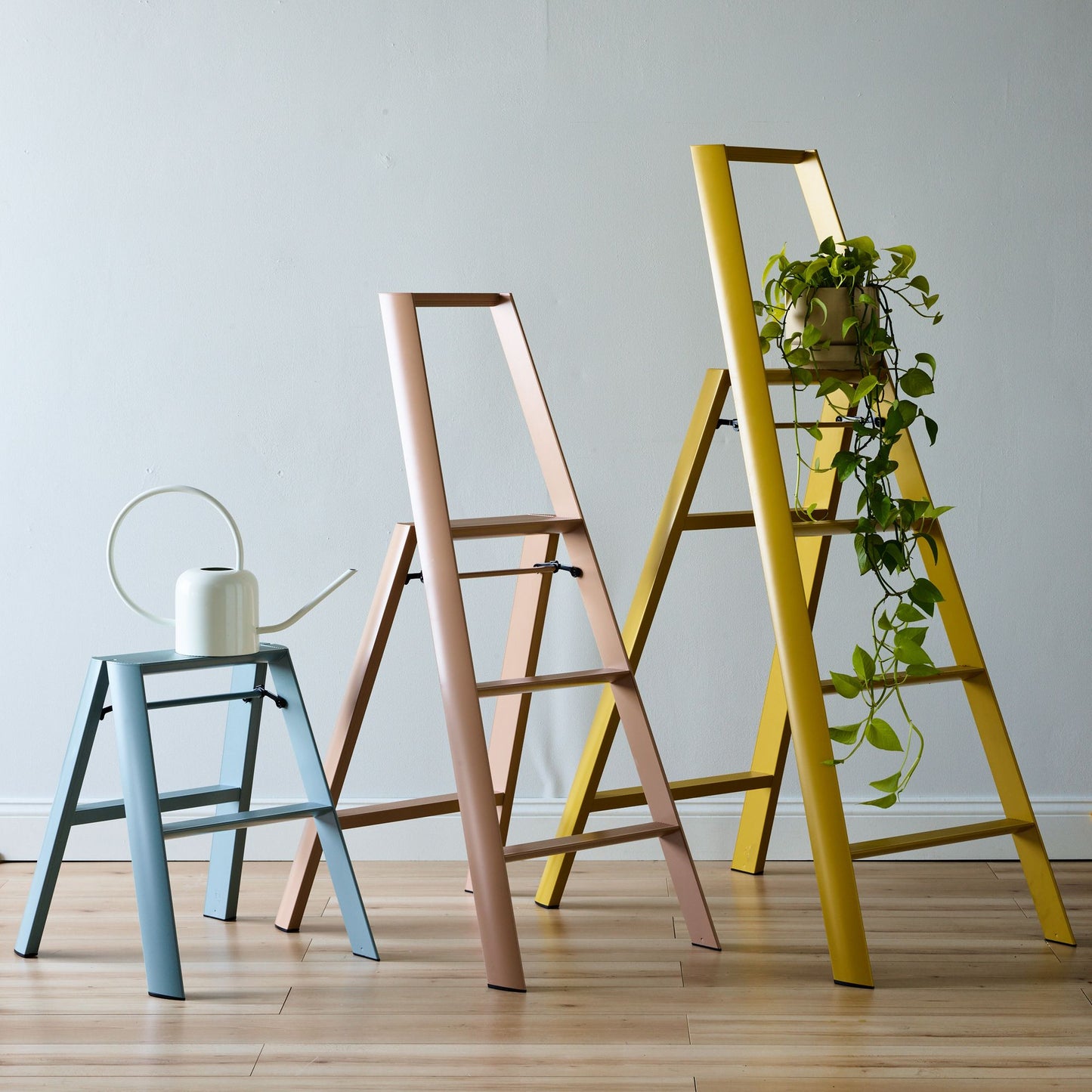 Hasegawa Lucano Lightweight Japanese Step Ladder