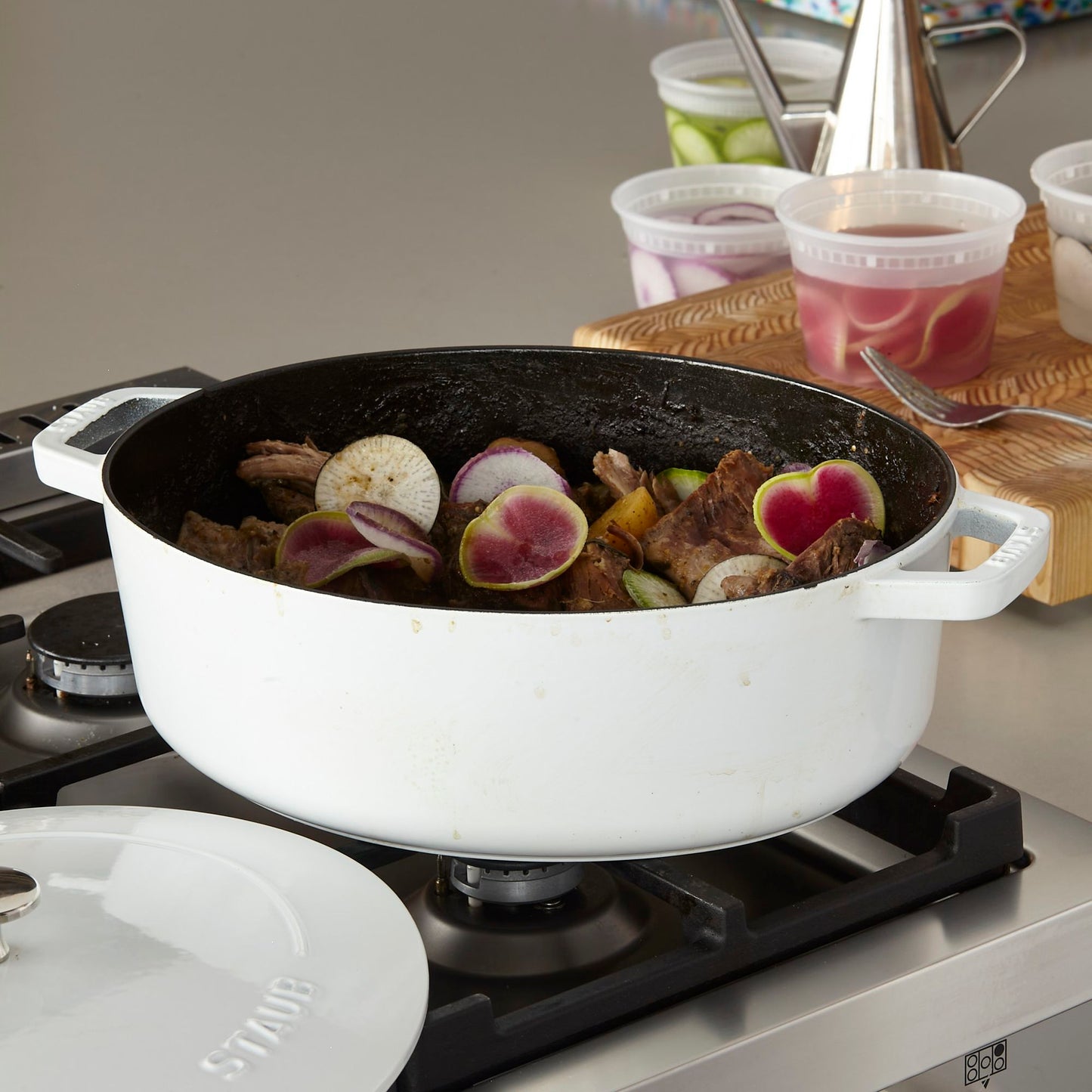 Staub Cast-Iron Wide Oval Cocotte, 6.3QT