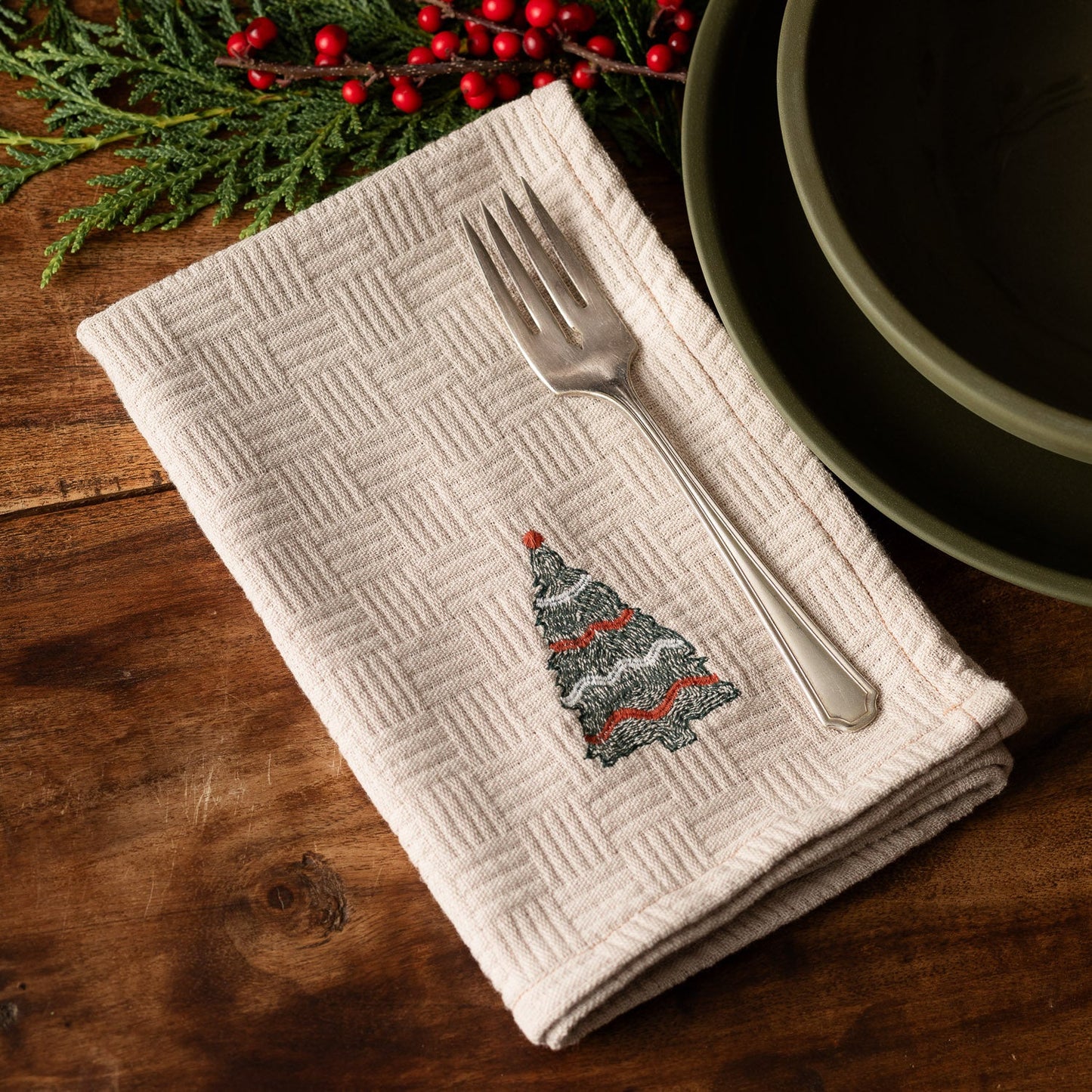Embroidered Holiday Tree Napkin Set