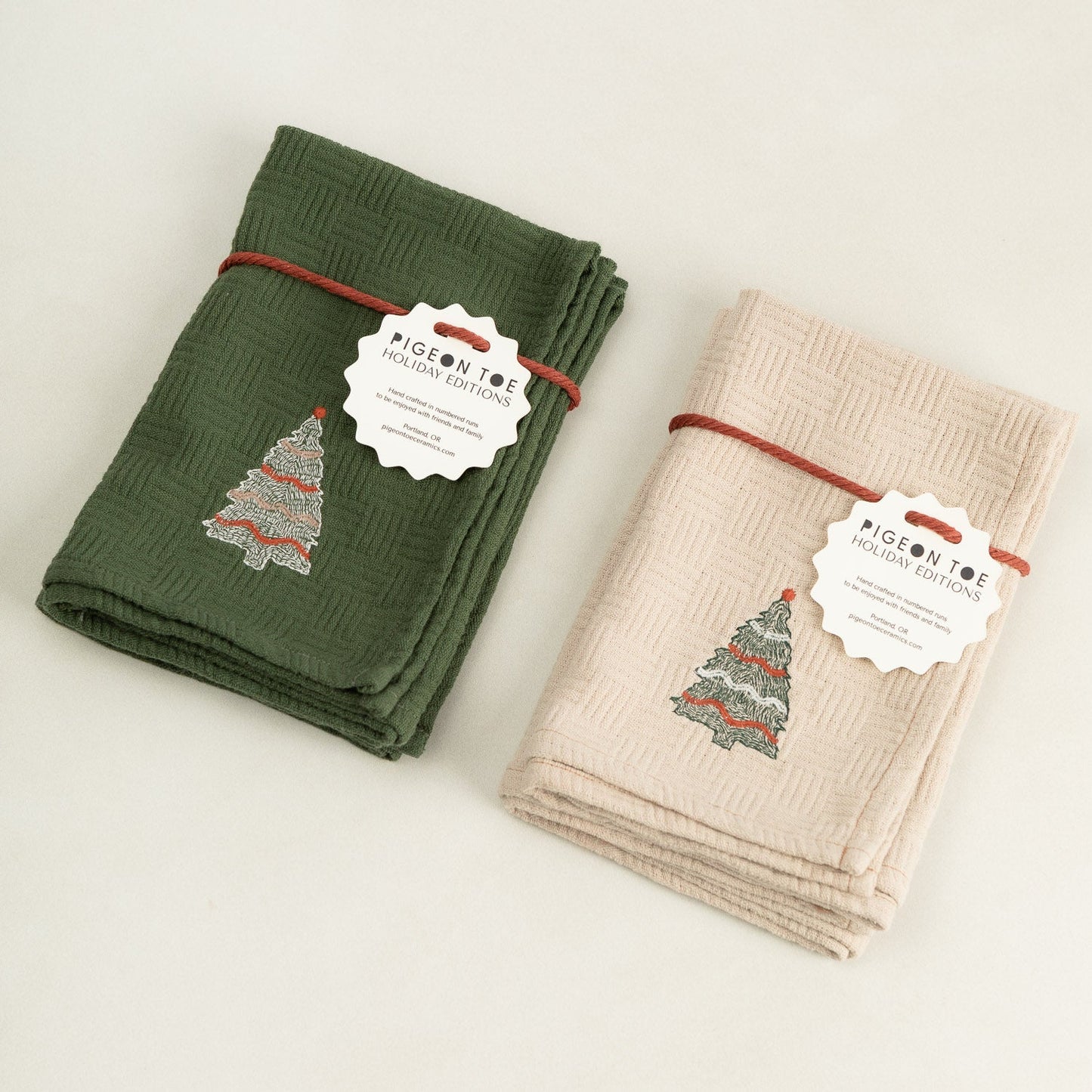 Embroidered Holiday Tree Napkin Set
