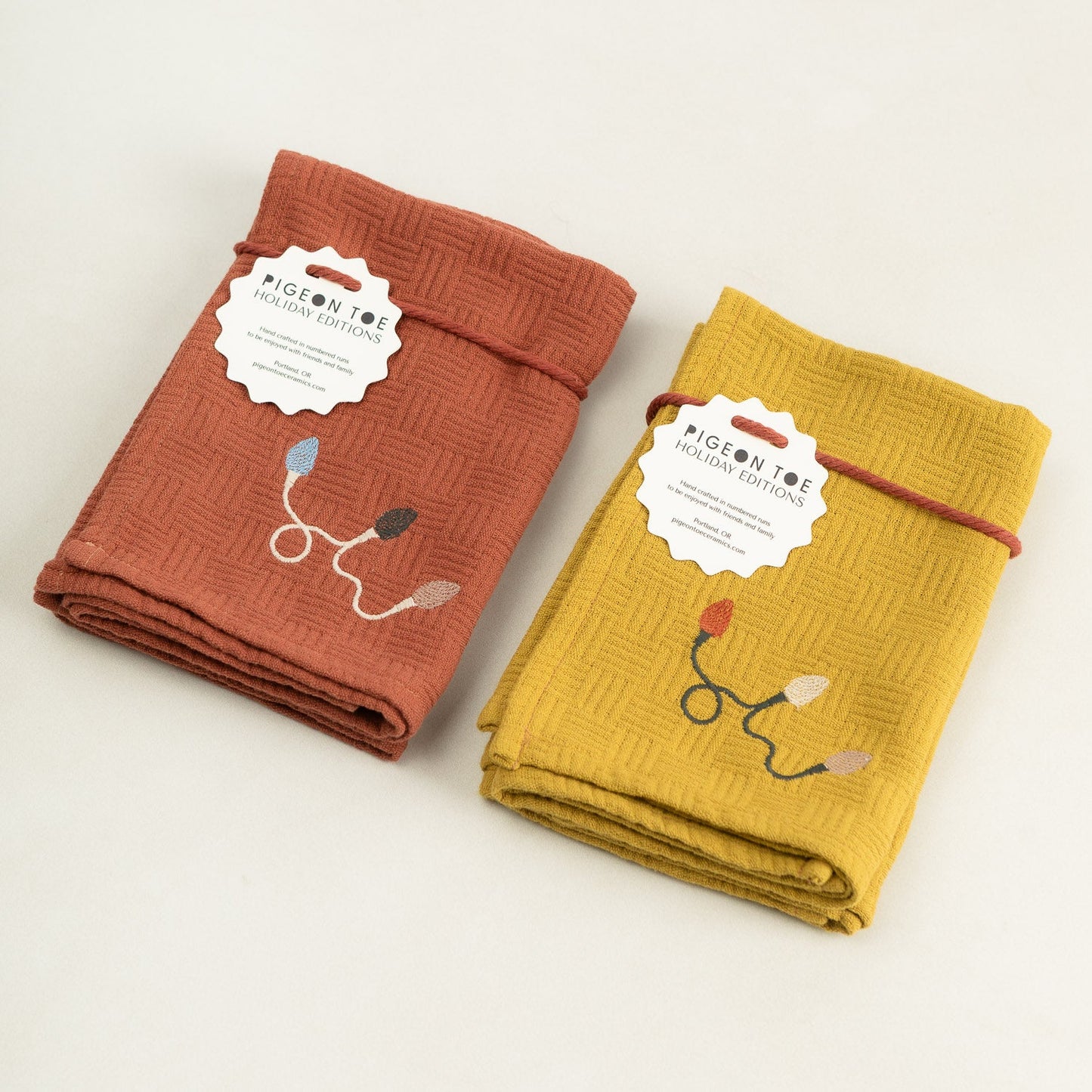 Embroidered Holiday Lights Napkin Set