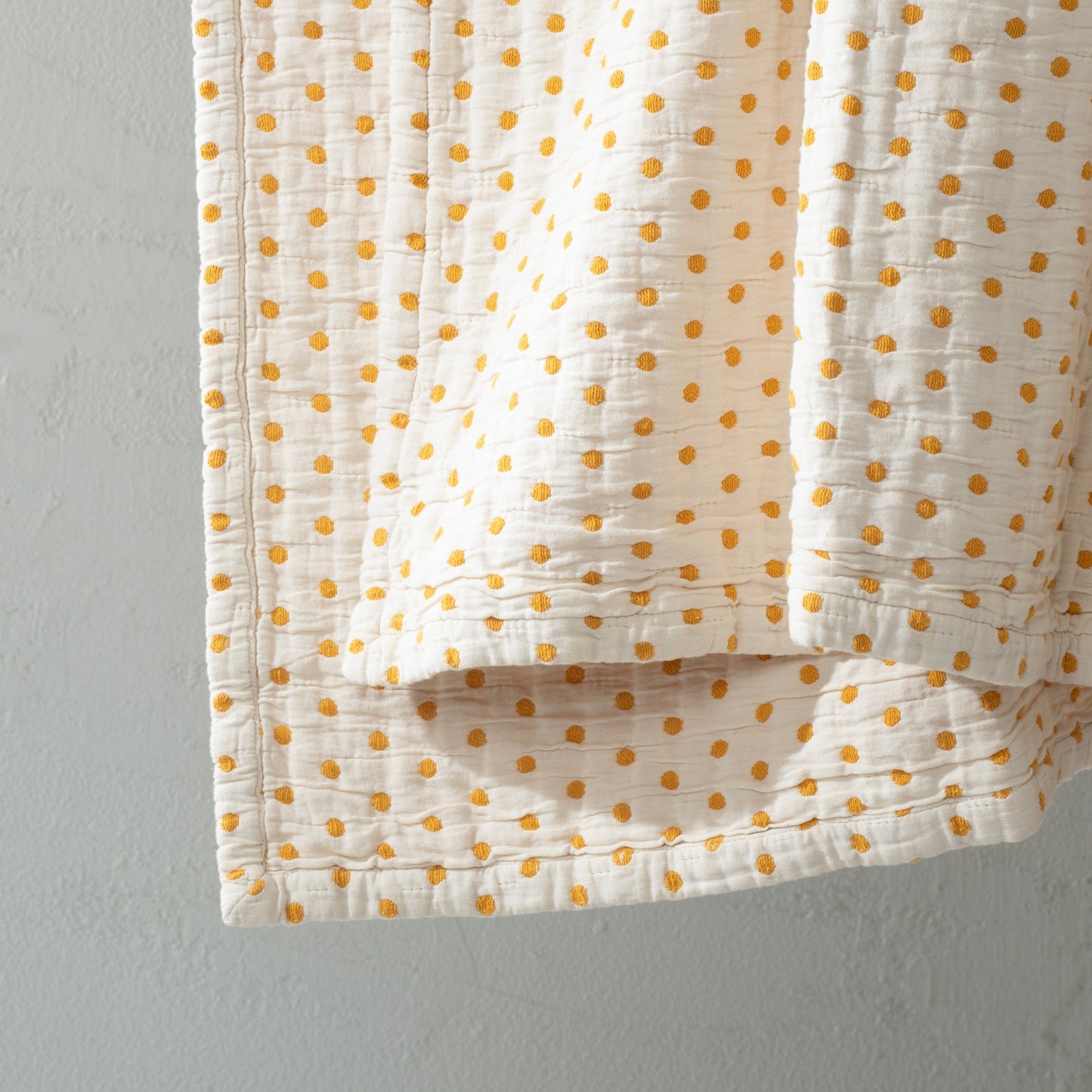Polka Dot Quilt
