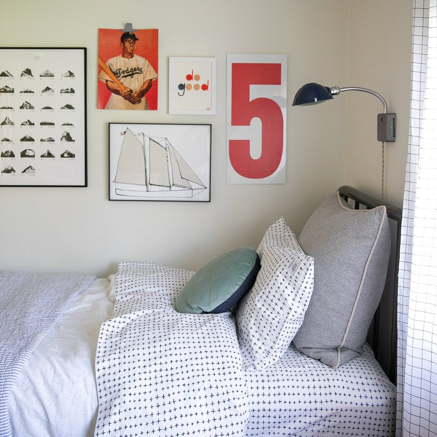 Navy Imperfect Plus Sheet Set:Hover