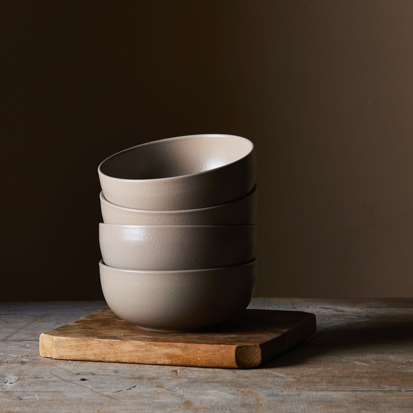 Modern Classic Ceramic Dinnerware