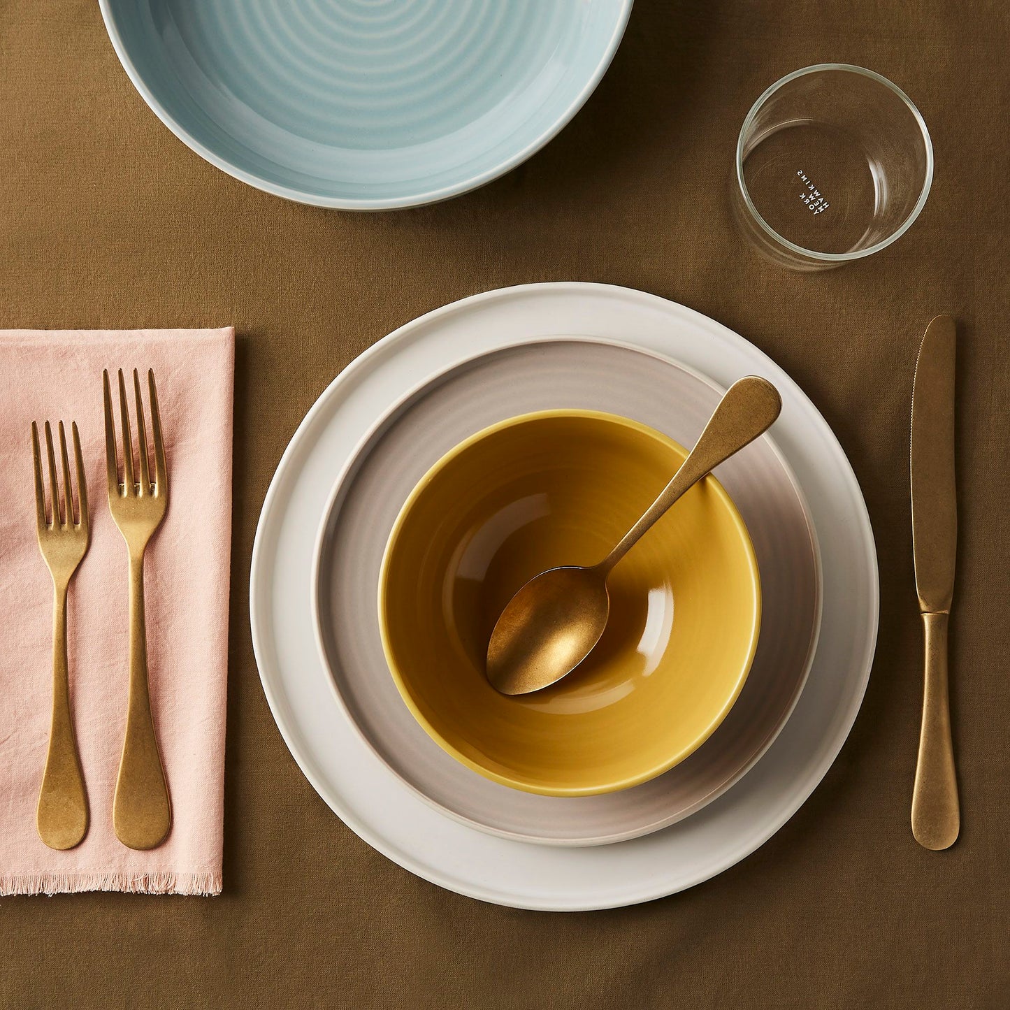 Essential Stoneware Dinnerware