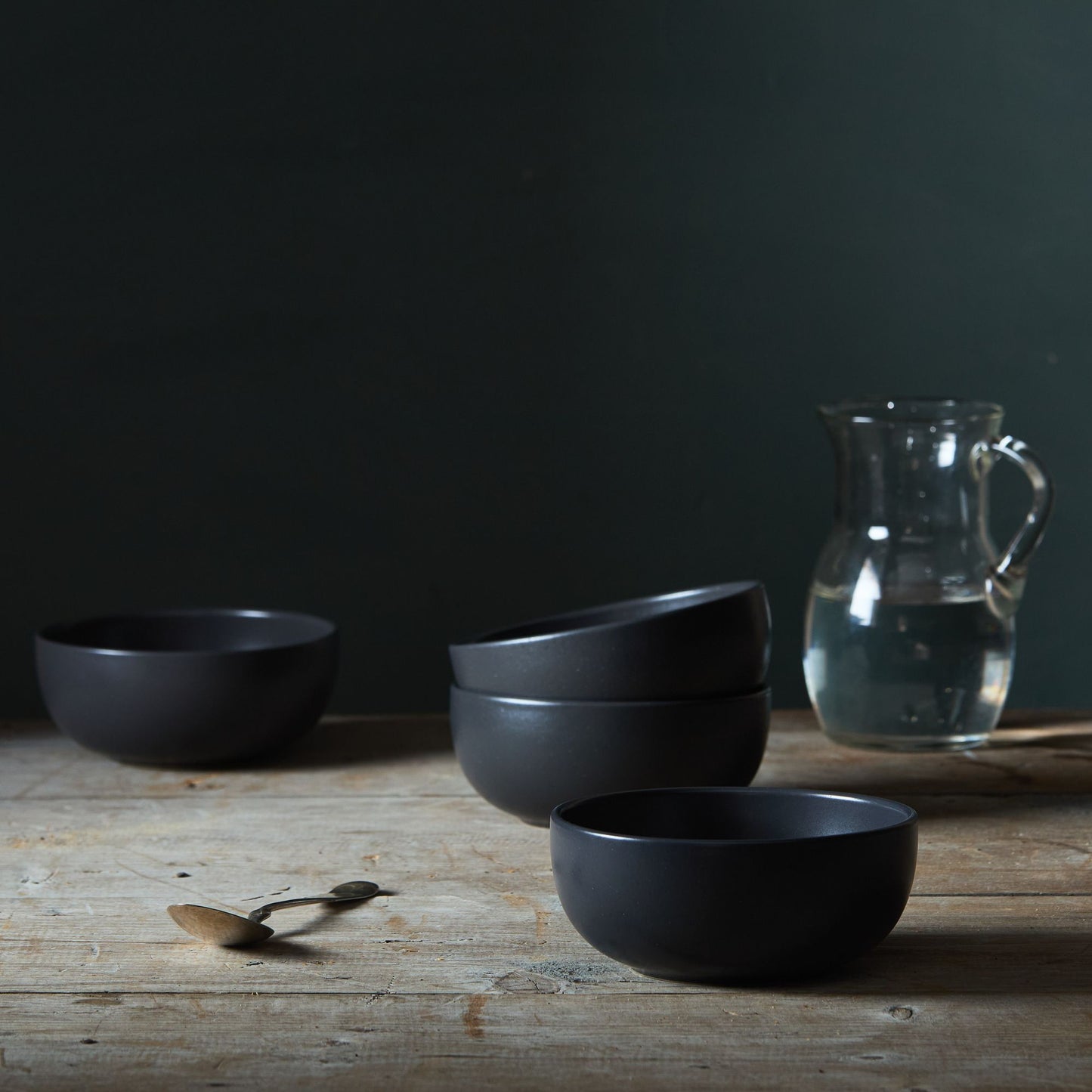 Modern Classic Ceramic Dinnerware