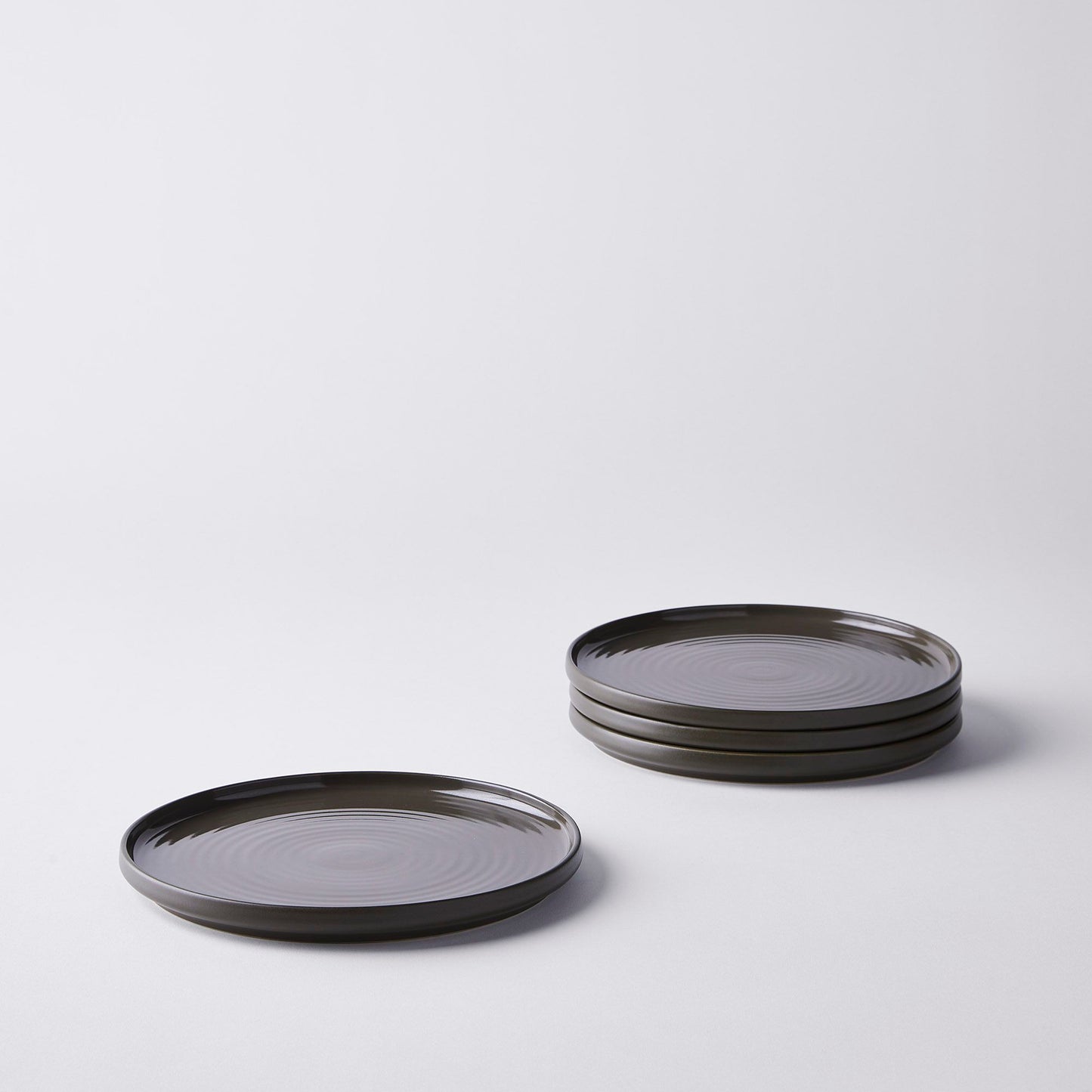 Essential Stoneware Dinnerware