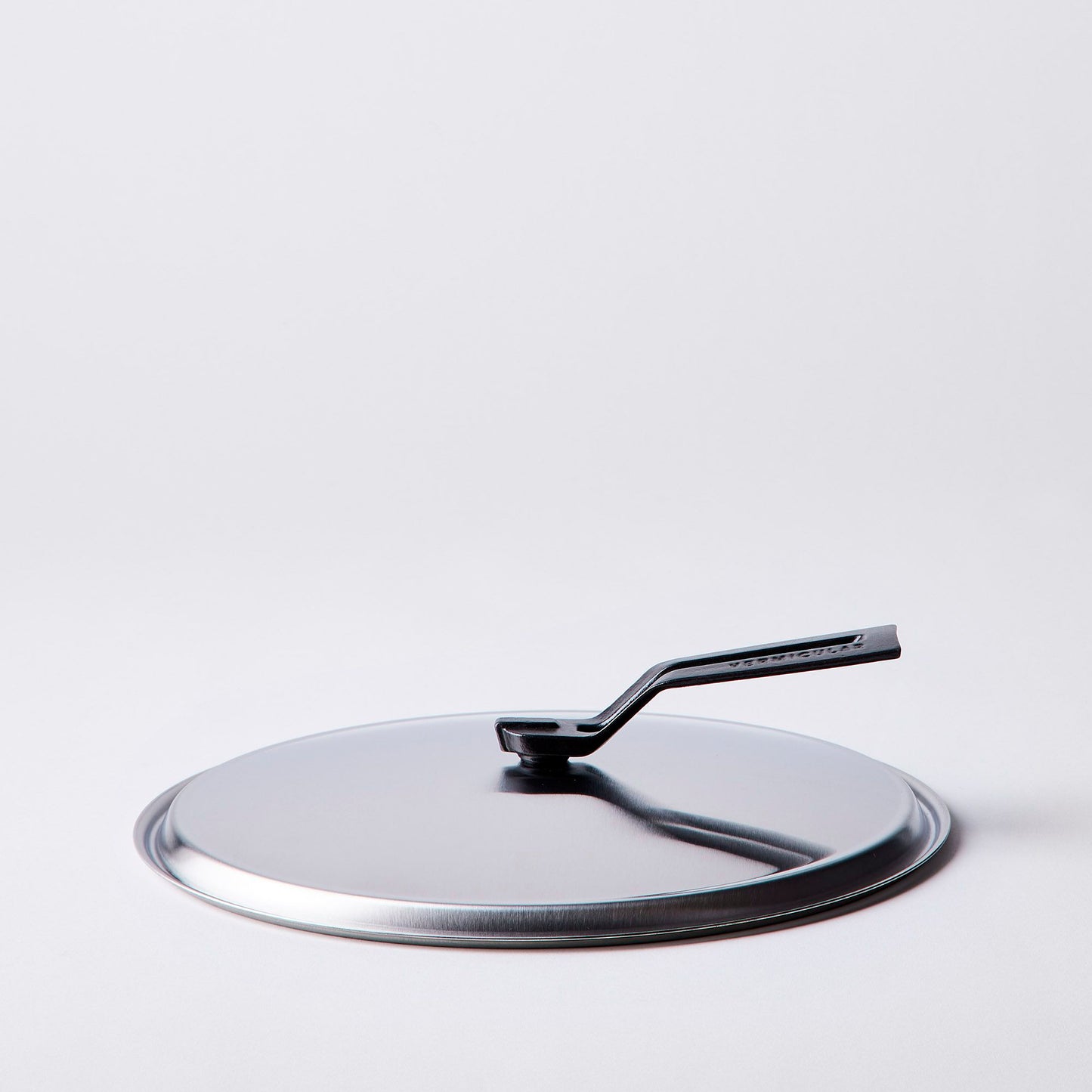 Vermicular Lightweight Japanese Oven-Safe Cast-Iron Frying Pan