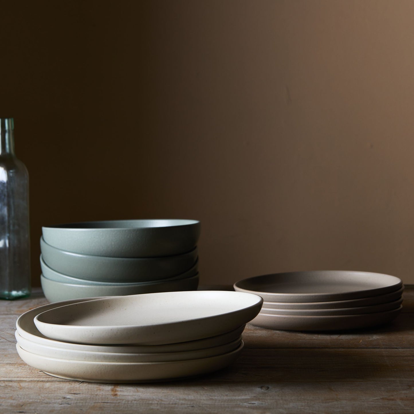 Modern Classic Ceramic Dinnerware