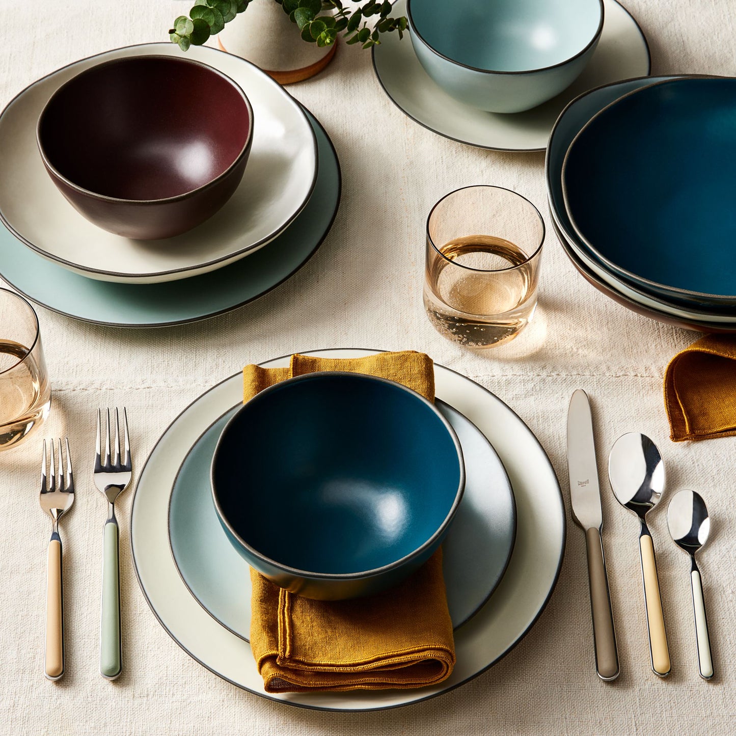 Fantasia Italian Flatware Sets