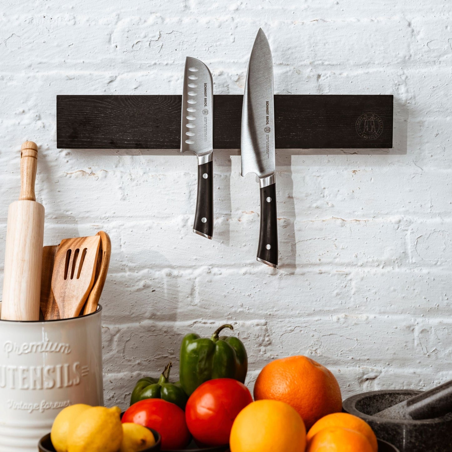 Schmidt Bros. Black 18” Magnetic Wall Bar