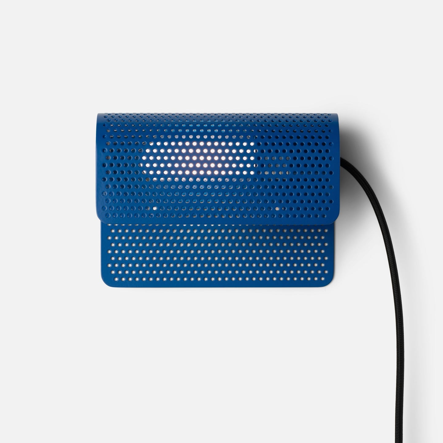 Swell Plug-In Sconce