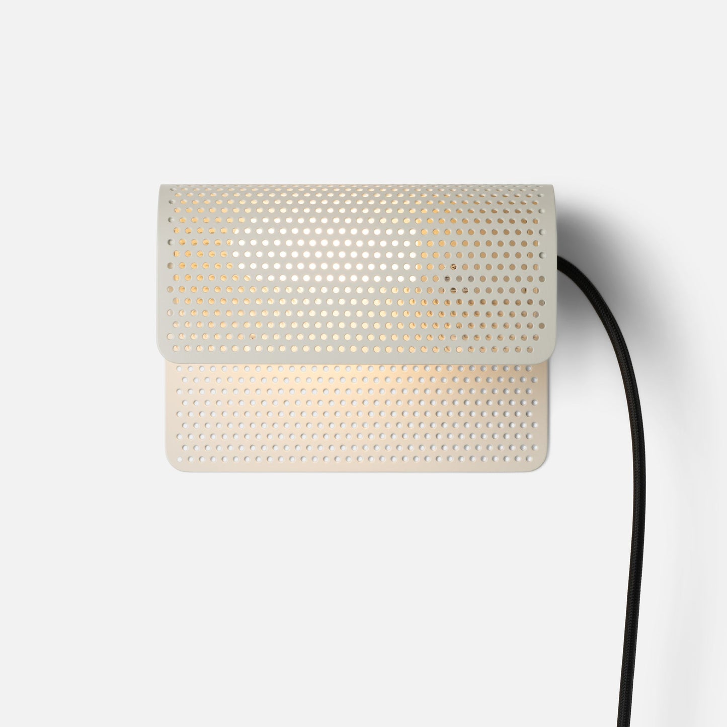Swell Plug-In Sconce