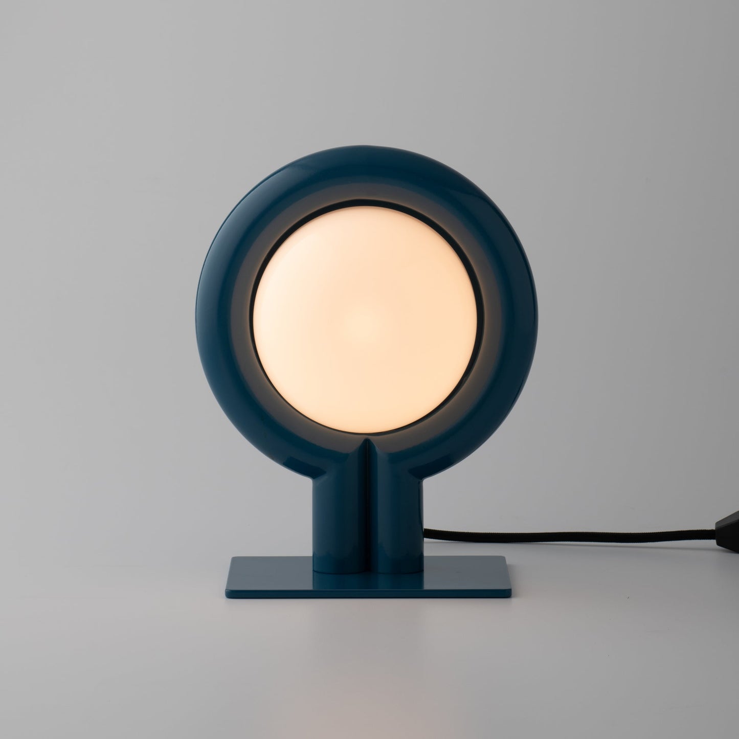 Gobo Table Lamp